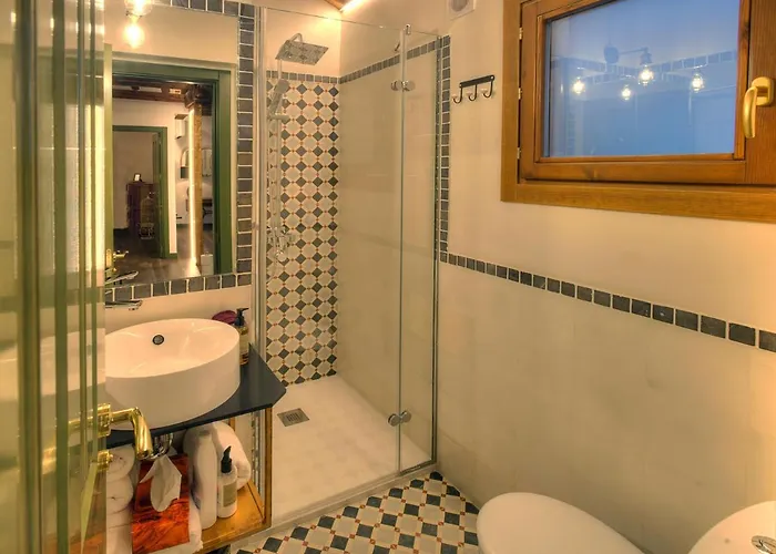 Sinagoga 6 Διαμέρισμα *