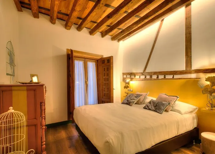 Sinagoga 6 Διαμέρισμα *