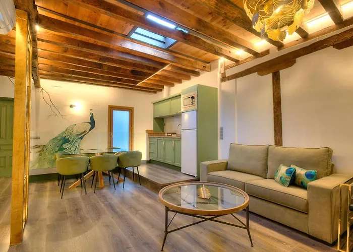 Sinagoga 6 Διαμέρισμα *